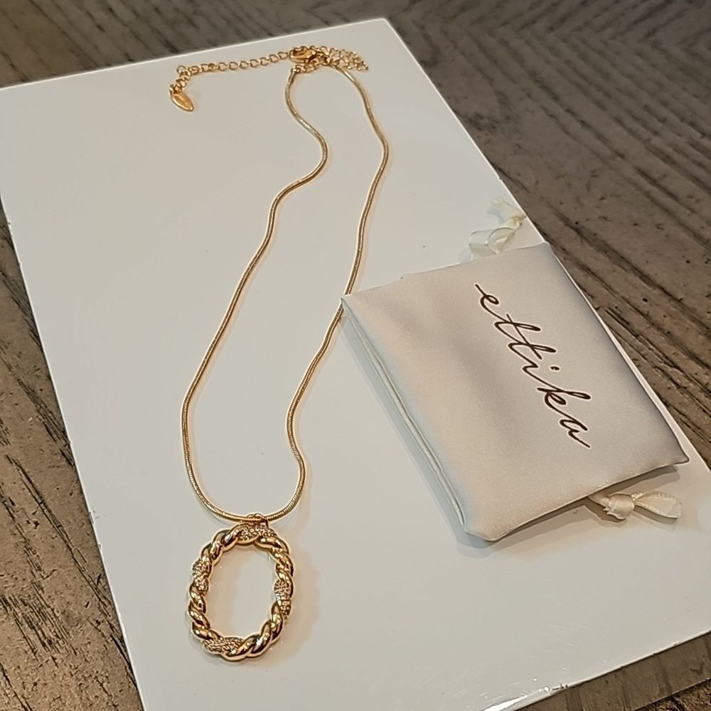 18K gold plated initial O necklace NWT Ethika